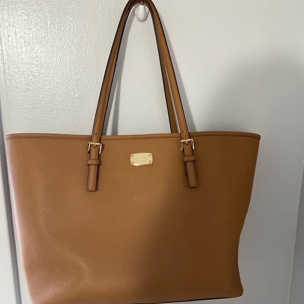 Michael Kors Tote